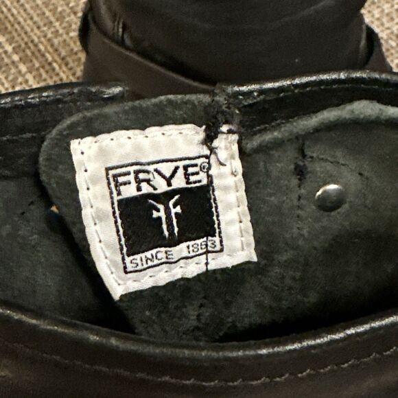 Frye Jayden Cross Engineer Moto Boots Womens Size 7.5 Black Leather Buckle Strap - Picture 8 of 16